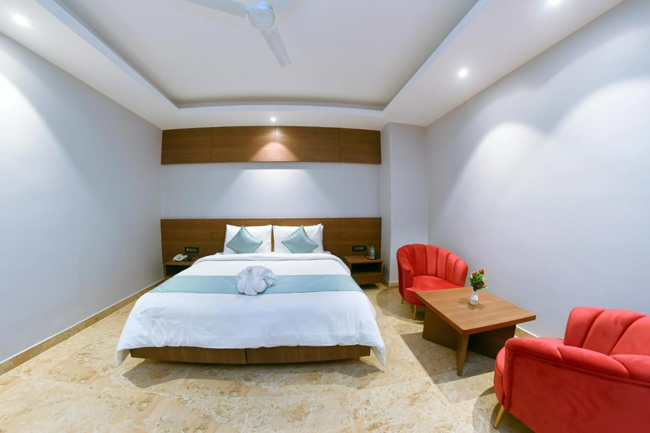 Raj Meridian Dibrugarh Ngoại thất bức ảnh