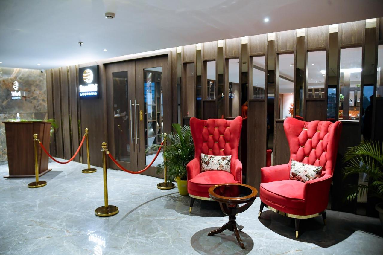 Raj Meridian Dibrugarh Ngoại thất bức ảnh
